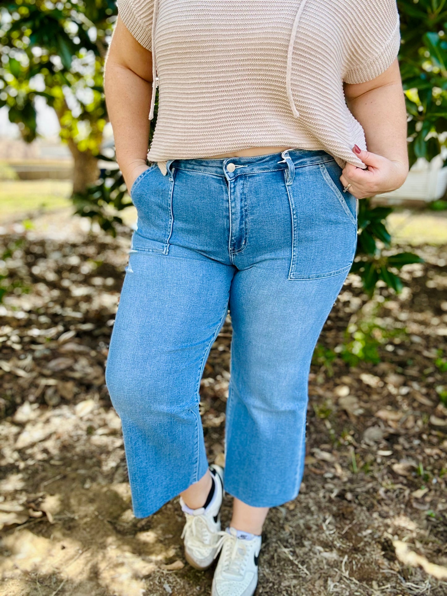 Mindy High Rise Wide Leg Vervet Jeans