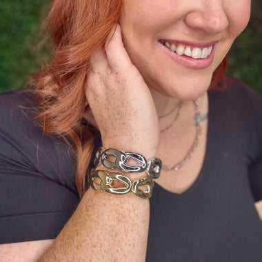 Metal Loop Bracelet (Multiple colors)