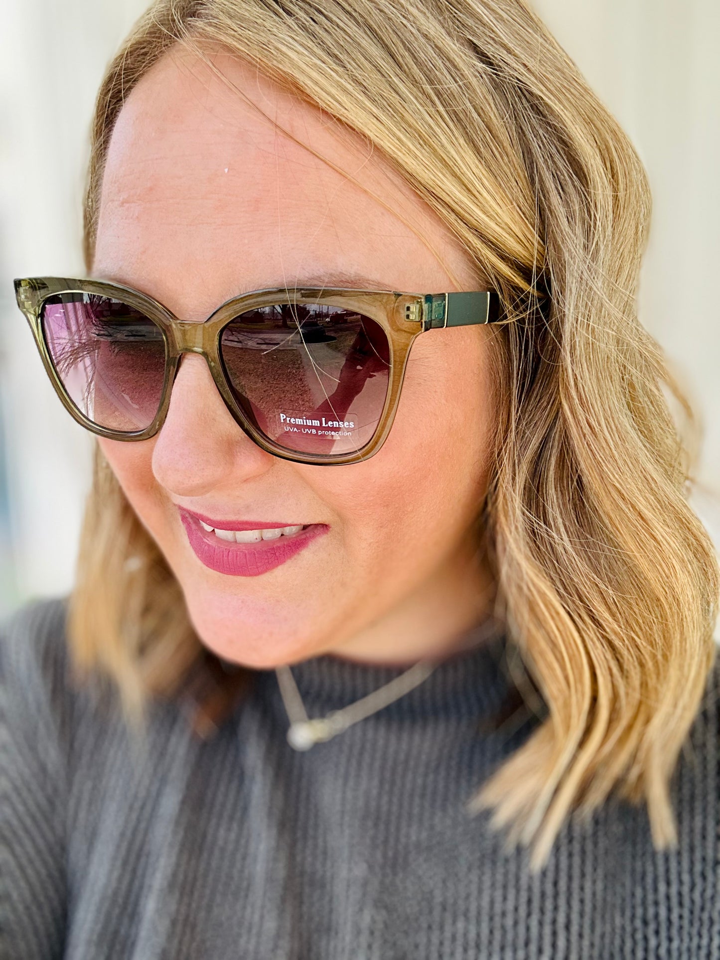 Oval Cateye Sunglasses (Multiple Colors)
