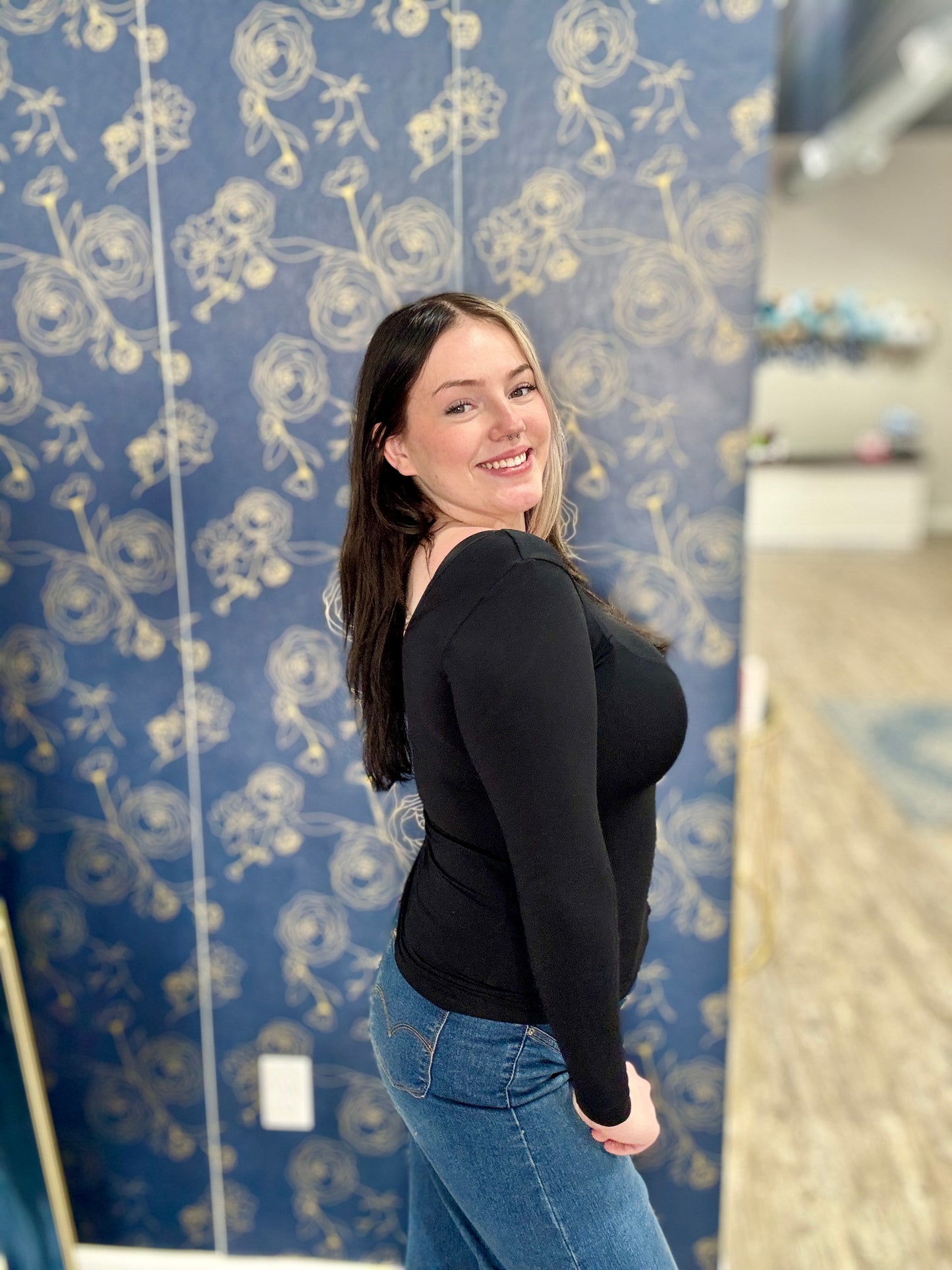 (RESTOCK) Seamless Reversible Long Sleeve in Black