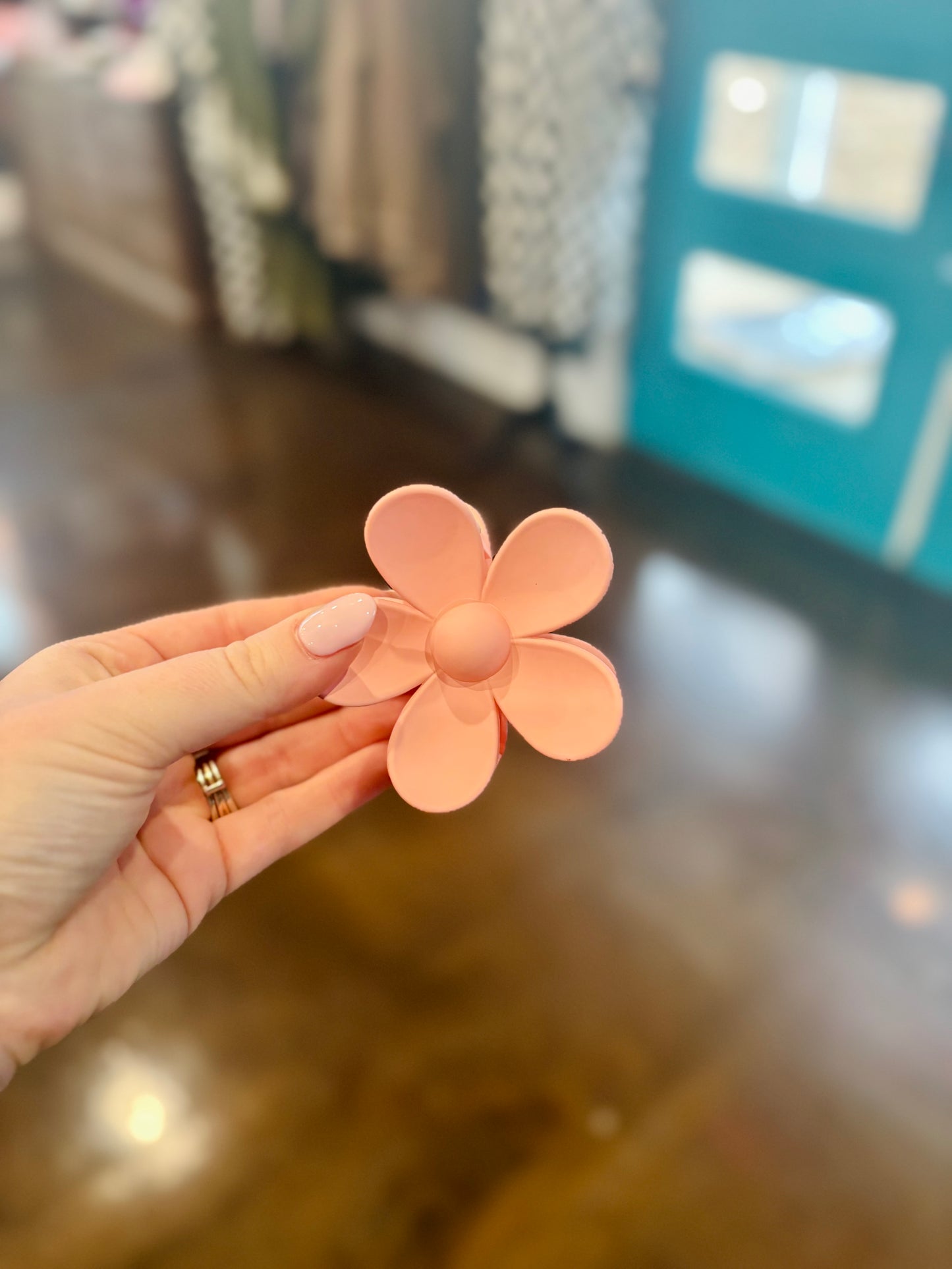 Flower Power Claw Clip (Multiple Colors)