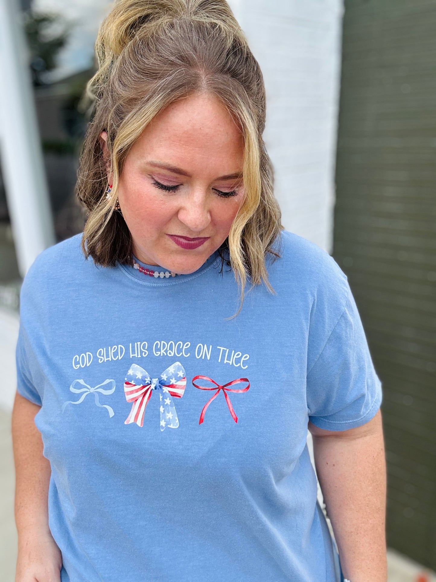 Shed His Grace Bows On Comfort Colors