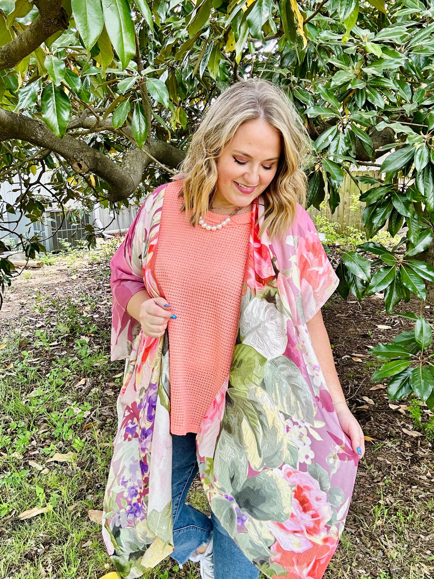 Whit Floral Kimono