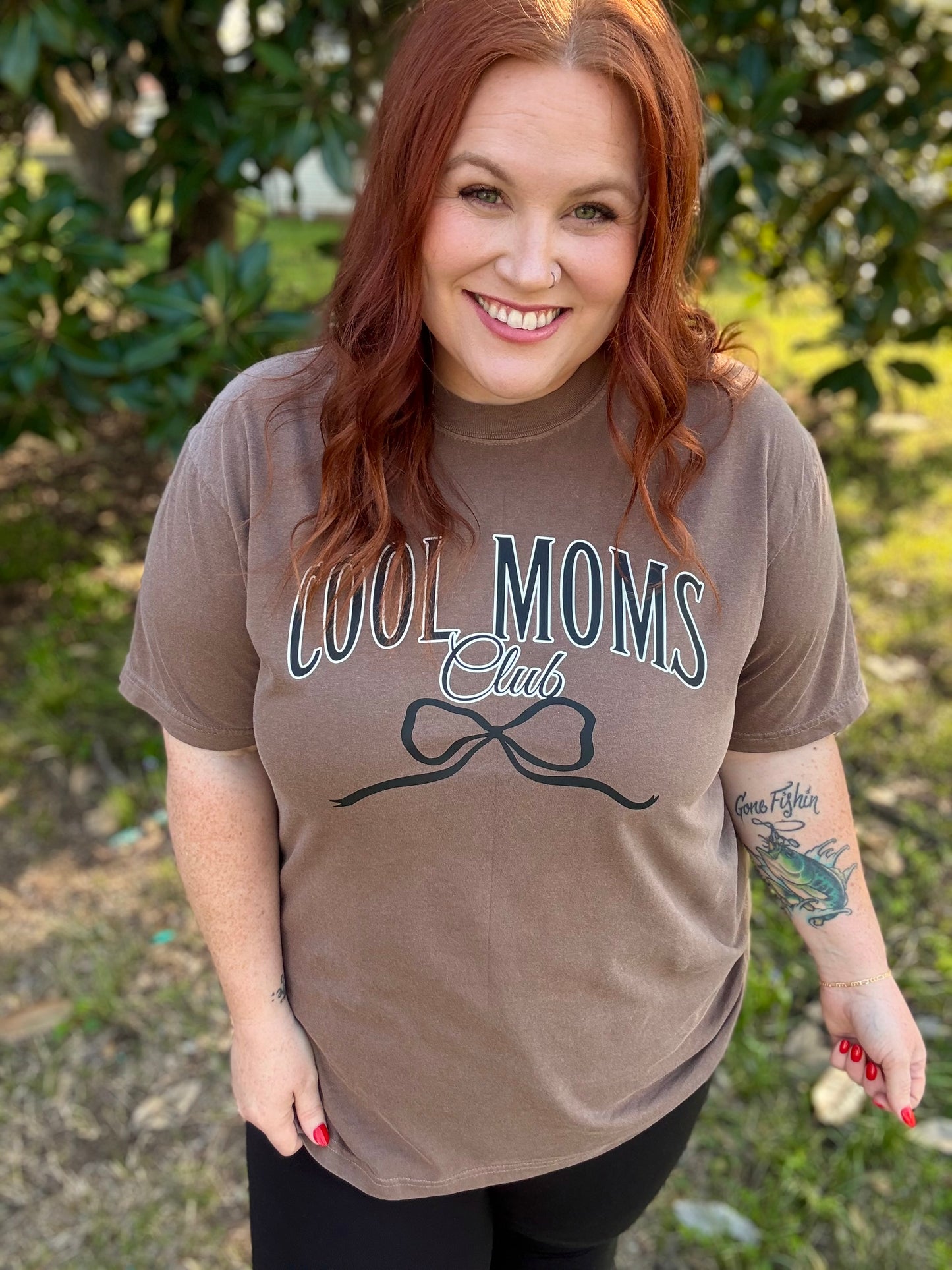 (RESTOCK) Cool Mom Bow Tee