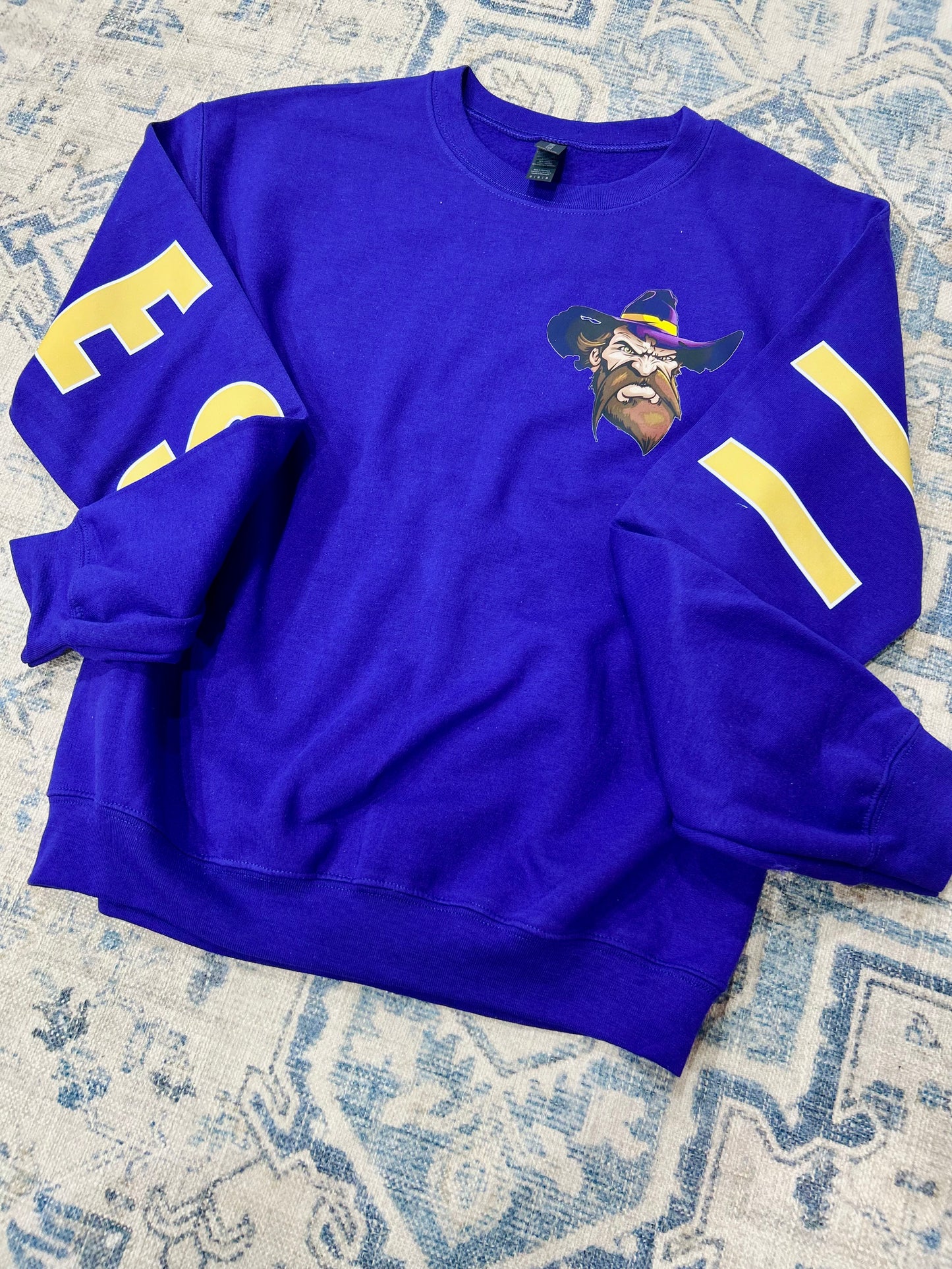 Mascot Stretch Sleeve Sweatshirt