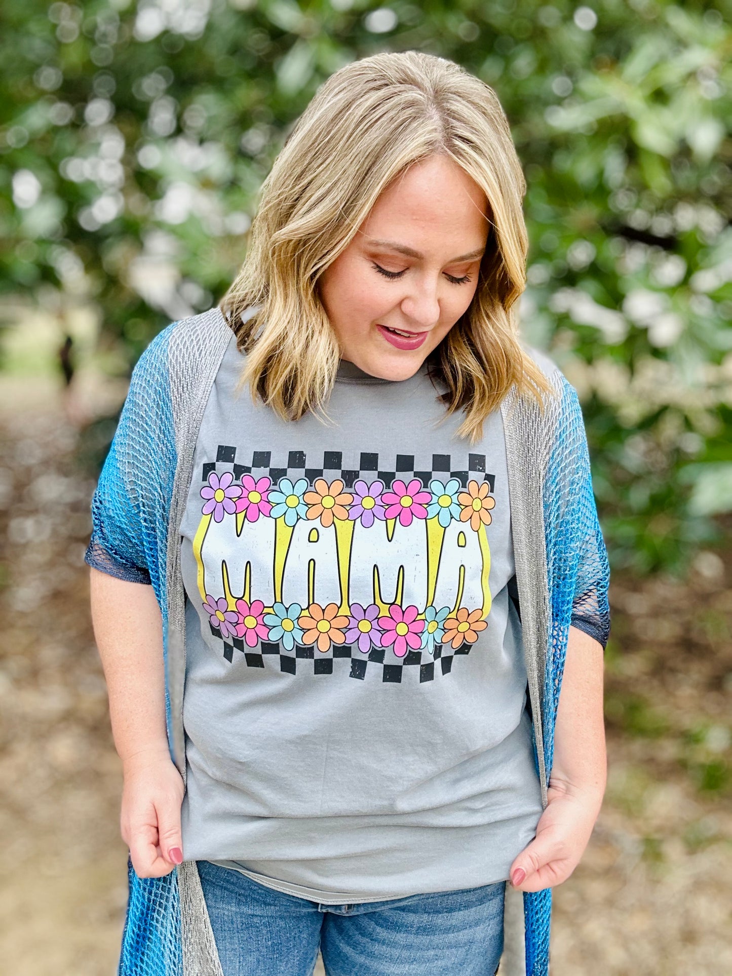 Mama Daisy Checkered Tee