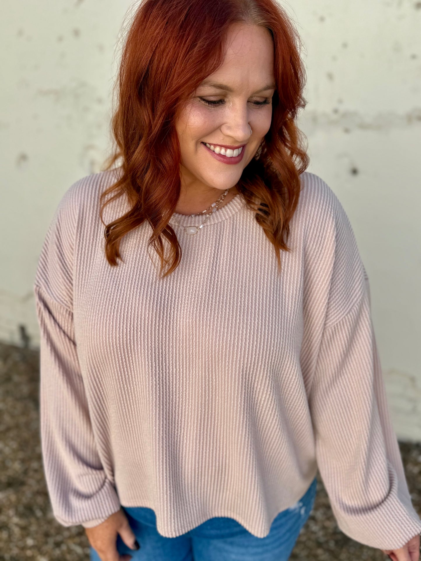 Sabrina Ribbed Top In Taupe