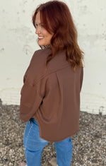 Jasmine High Low Top in Chocolate