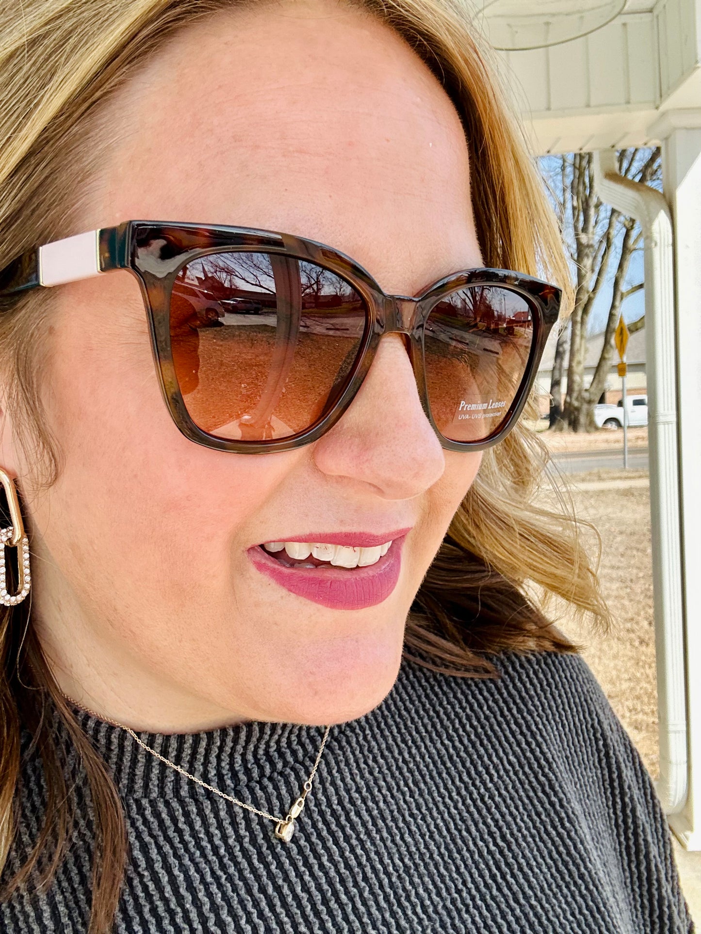 Oval Cateye Sunglasses (Multiple Colors)