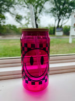 16 oz Checkered Smiley on Pink Glass Can