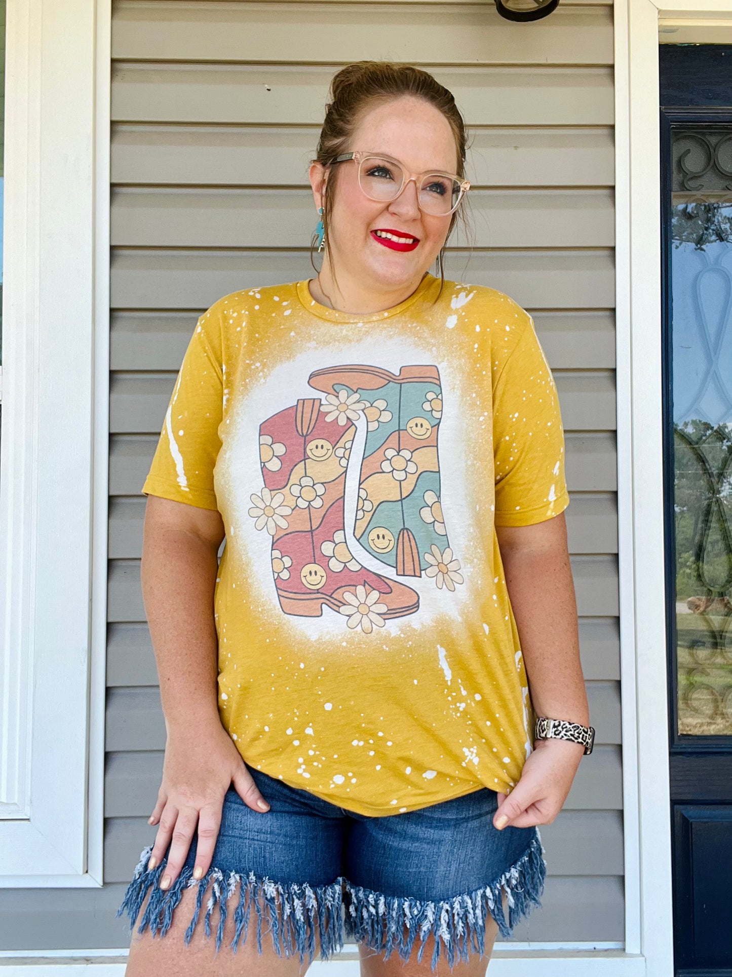 Boot Scootin’ Retro Bleached Tee
