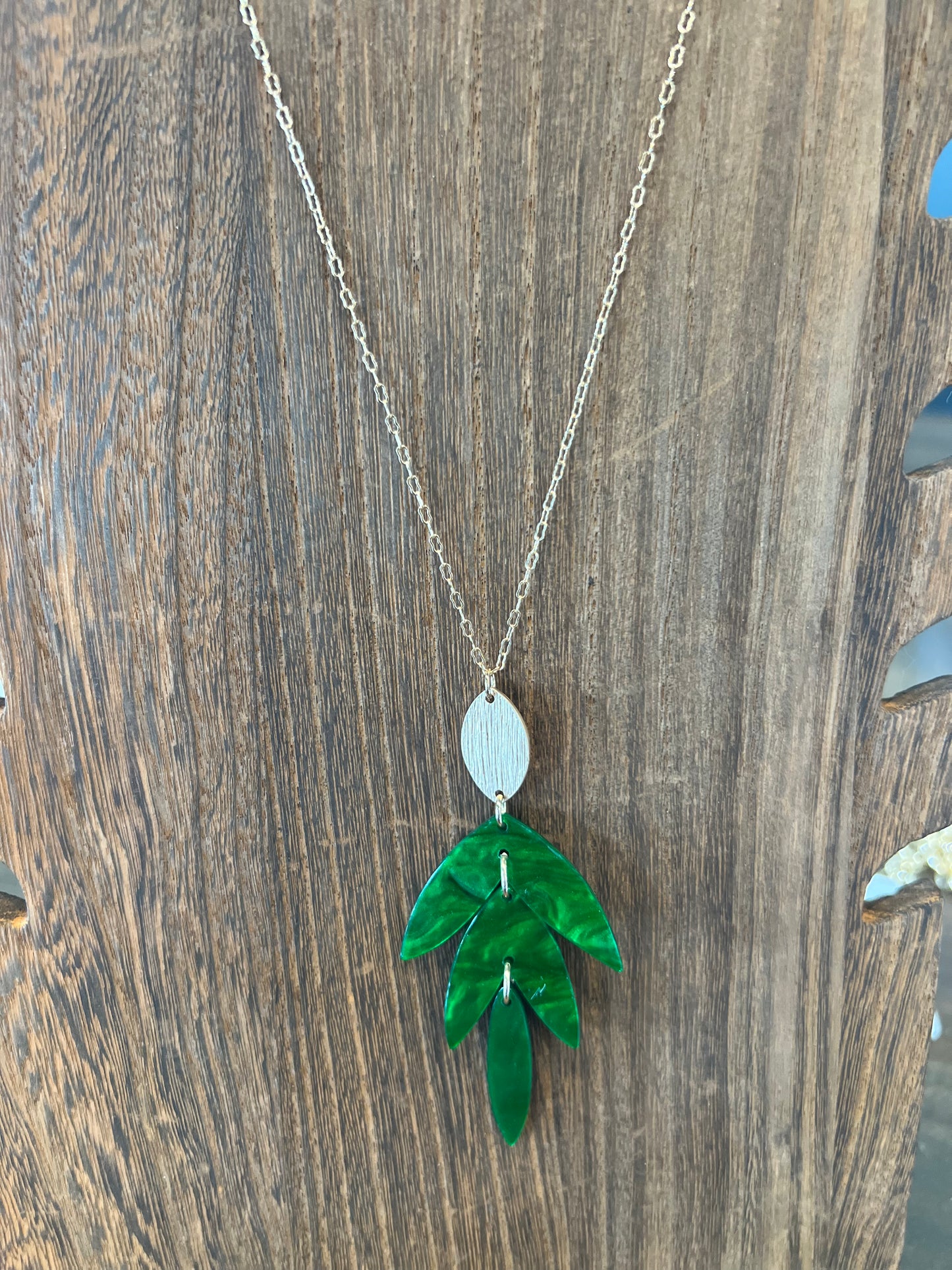 3 Leaf Green Acrylic Necklace