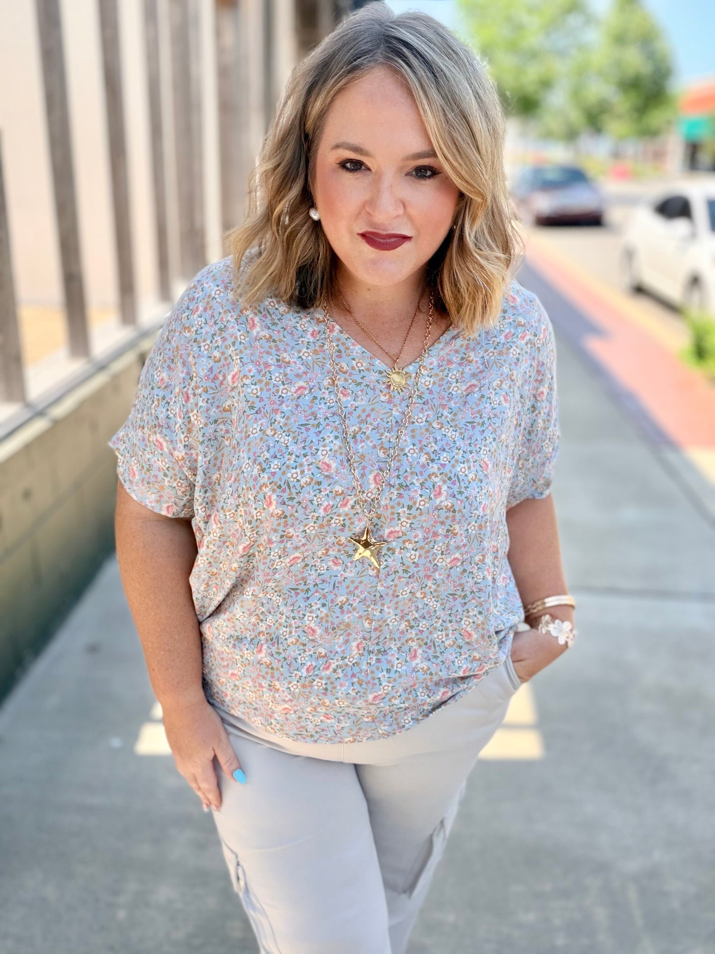 Floral Print Oversized V-Neck Top