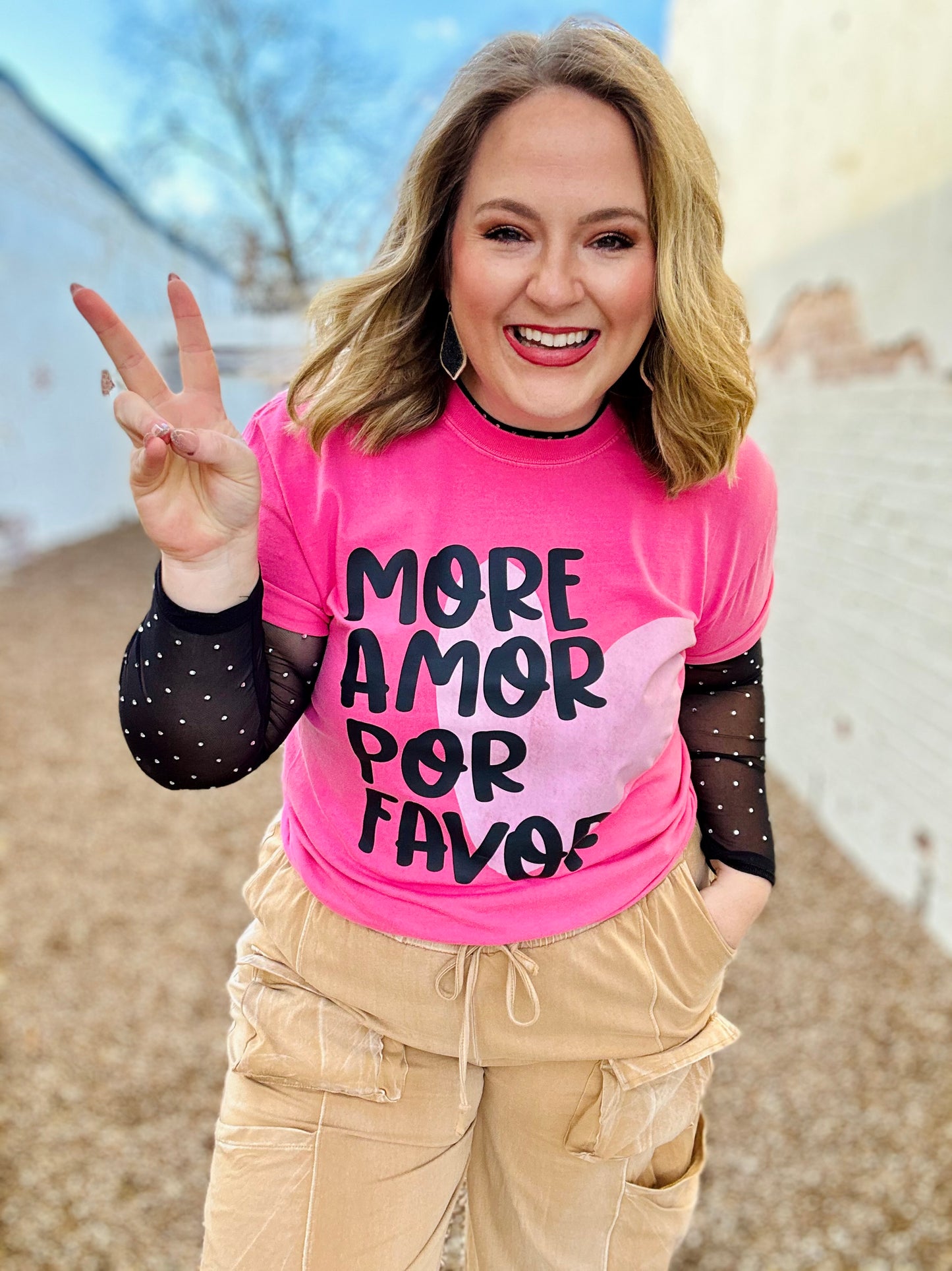 Mor Amor Tee on Comfort Colors