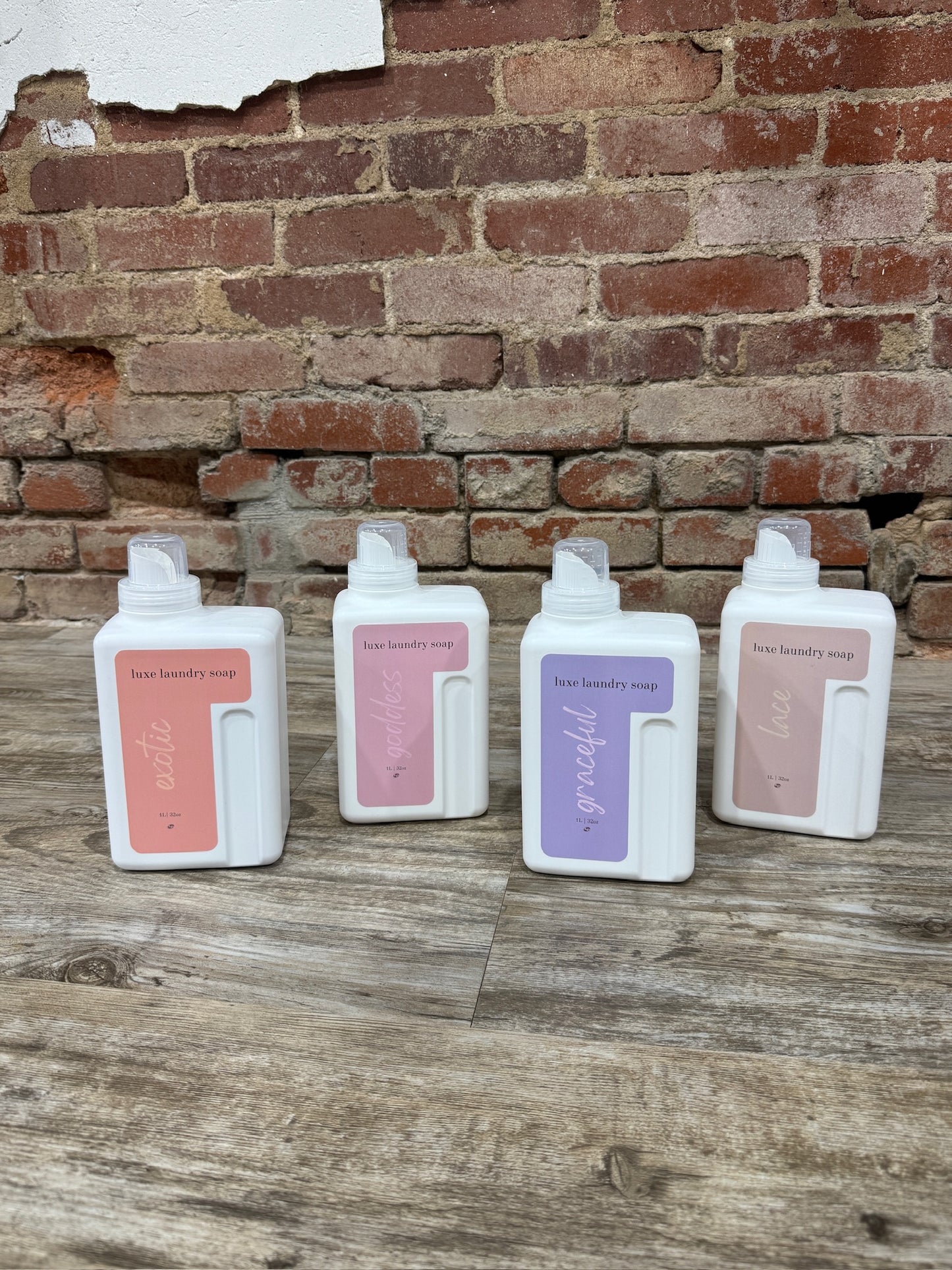 Luxury Laundry Soap 32 Oz (Multiple Scents)