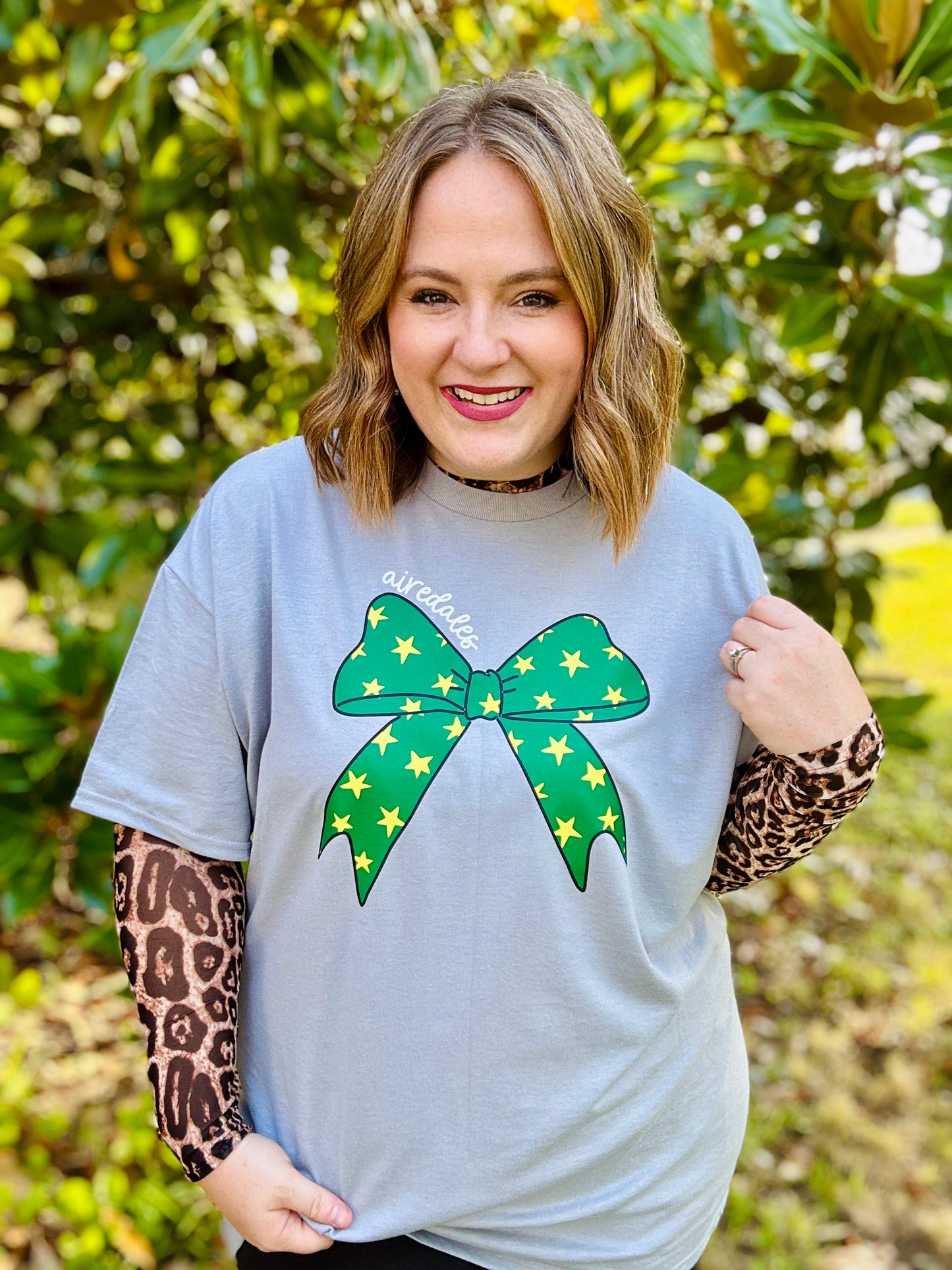 Starry Bow School Spirit Tee