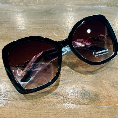 Large Rounded Cat Eye Sunglasses