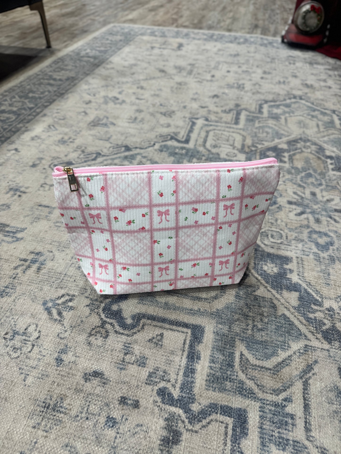Bow Travel Makeup Pouch