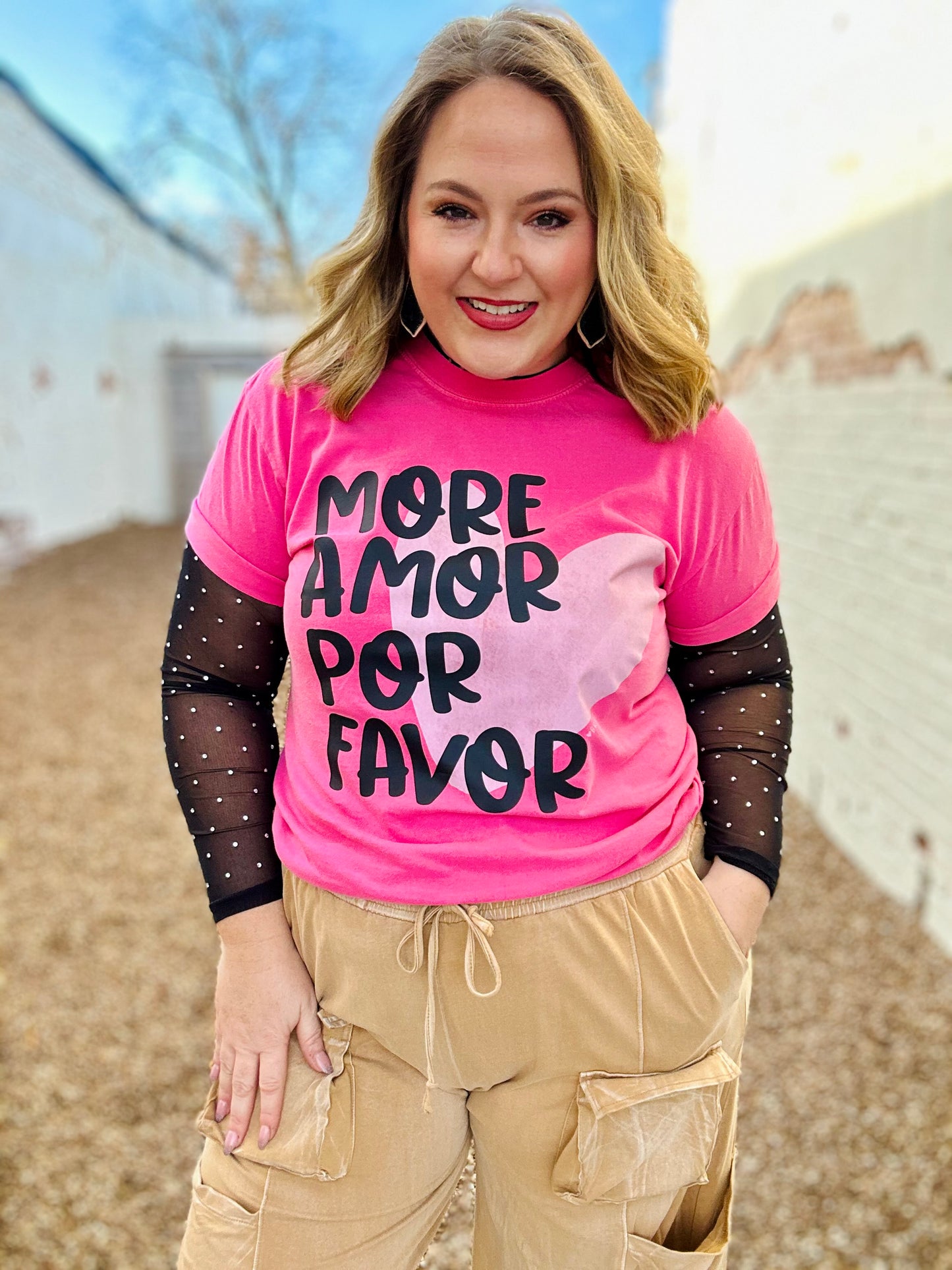 Mor Amor Tee on Comfort Colors