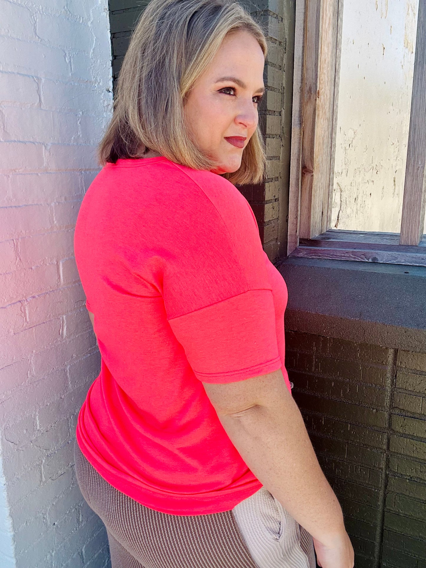 Ashlyn Solid V Neck Top
