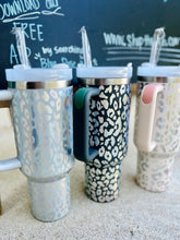 Load image into Gallery viewer, Bradley 40 oz Holographic Tumblr (Multiple Colors)