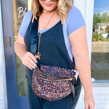 Mocha Leopard Oversized Fanny (RESTOCK!)
