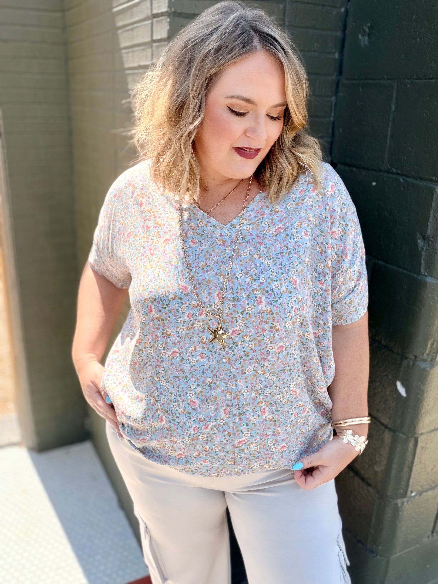 Floral Print Oversized V-Neck Top