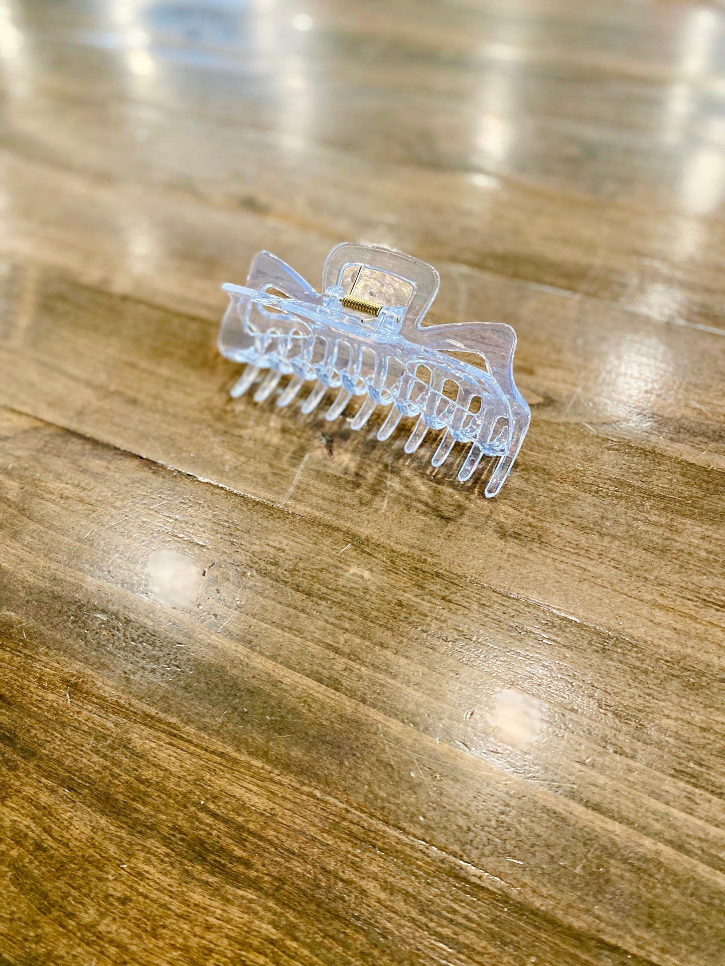 Large Claw Clip in Clear