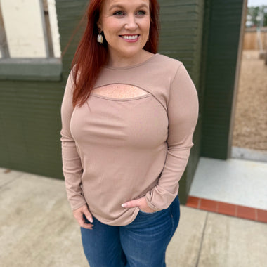 **DOORBUSTER** Riley Keyhole Top