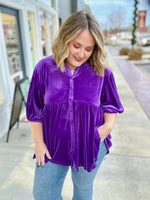 **DOORBUSTER** Stacy Velvet Button Down