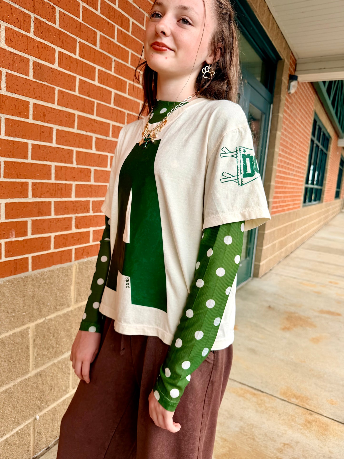 Initial School Spirit Cropped Tee