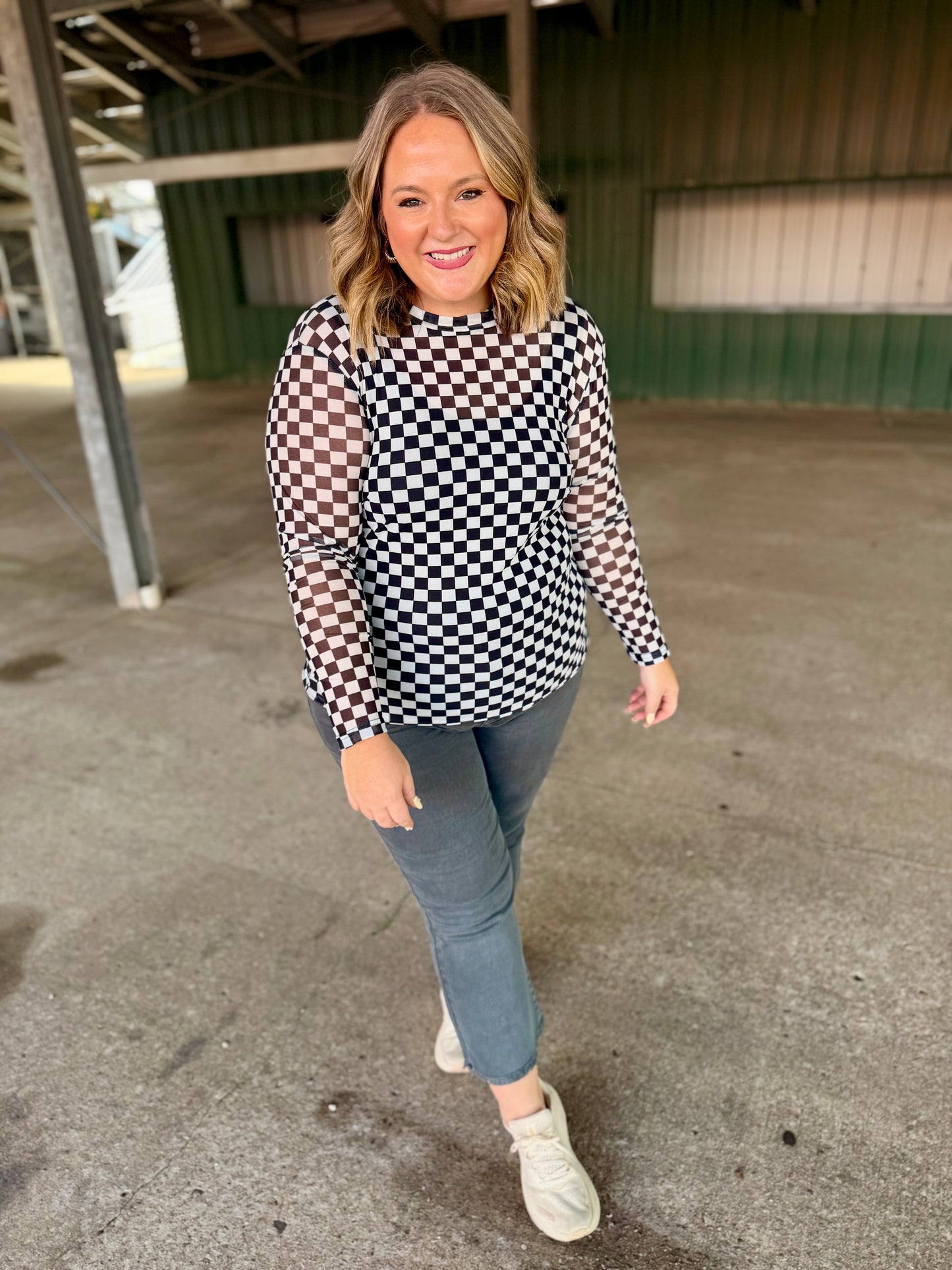Black and White Checkered Mesh