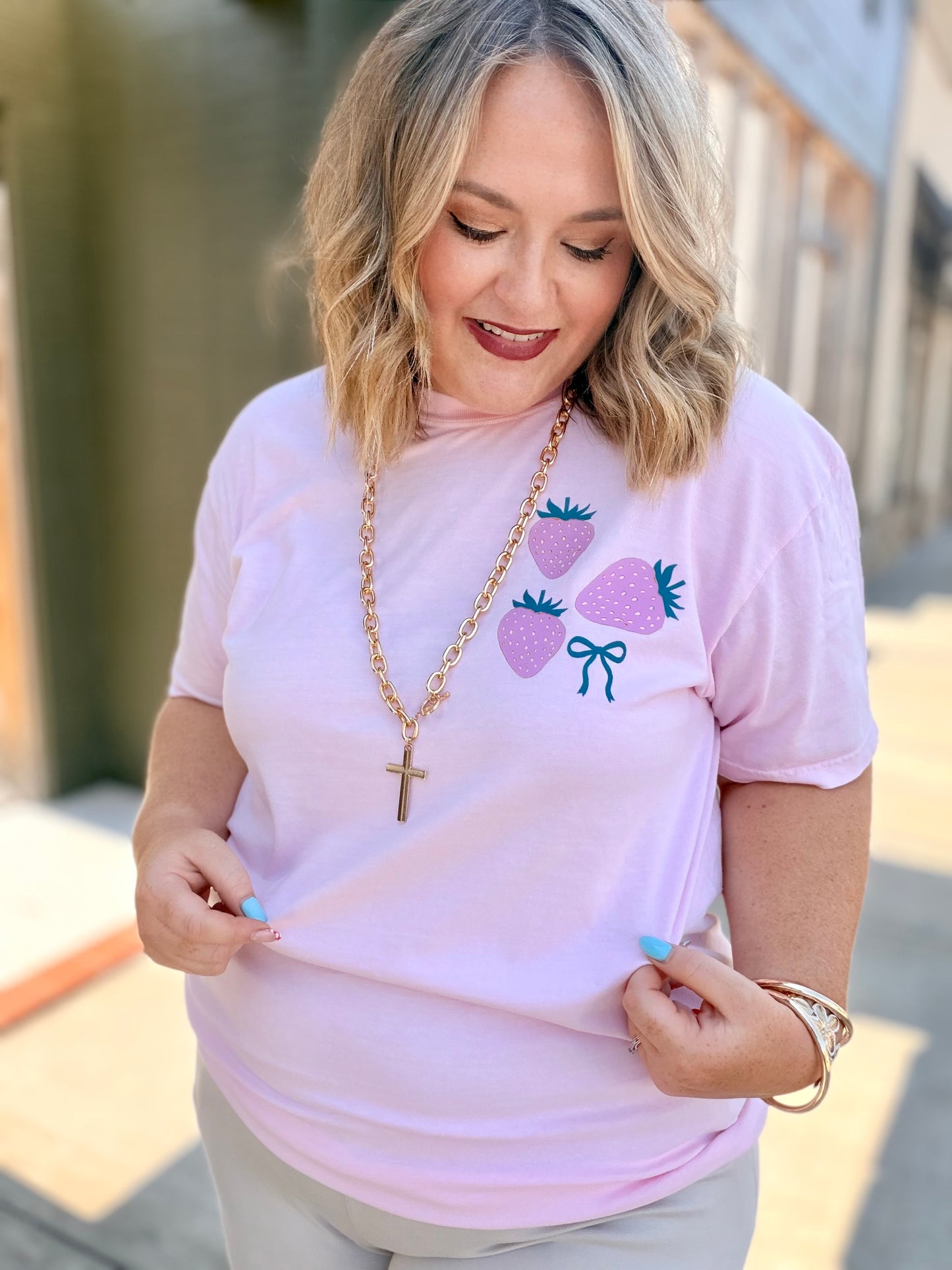 Love Like Jesus Tee