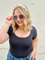 Candice Scoop Neck Short Sleeve Top (Multiple Colors)