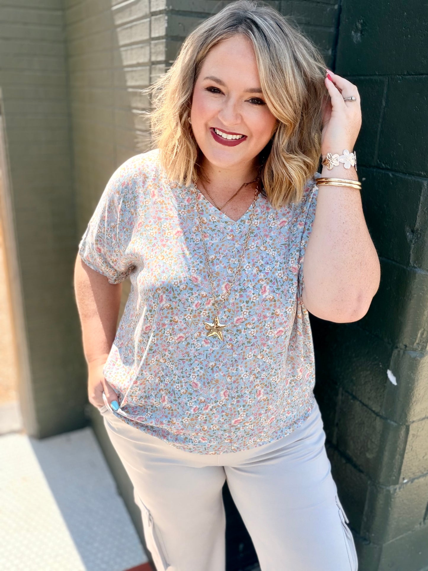 Floral Print Oversized V-Neck Top