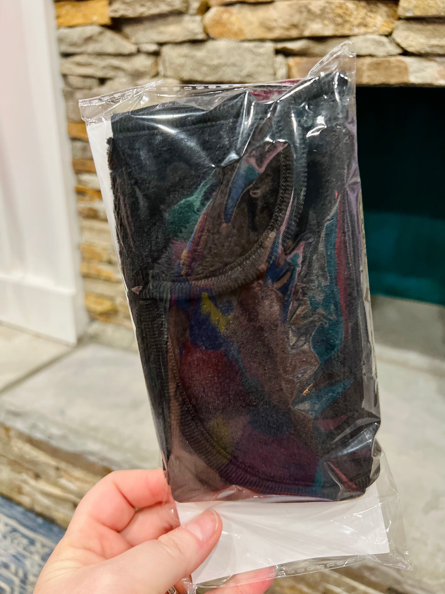 DALLAS MARKET: Microfiber Makeup Remover Cloth (Multiple Colors)