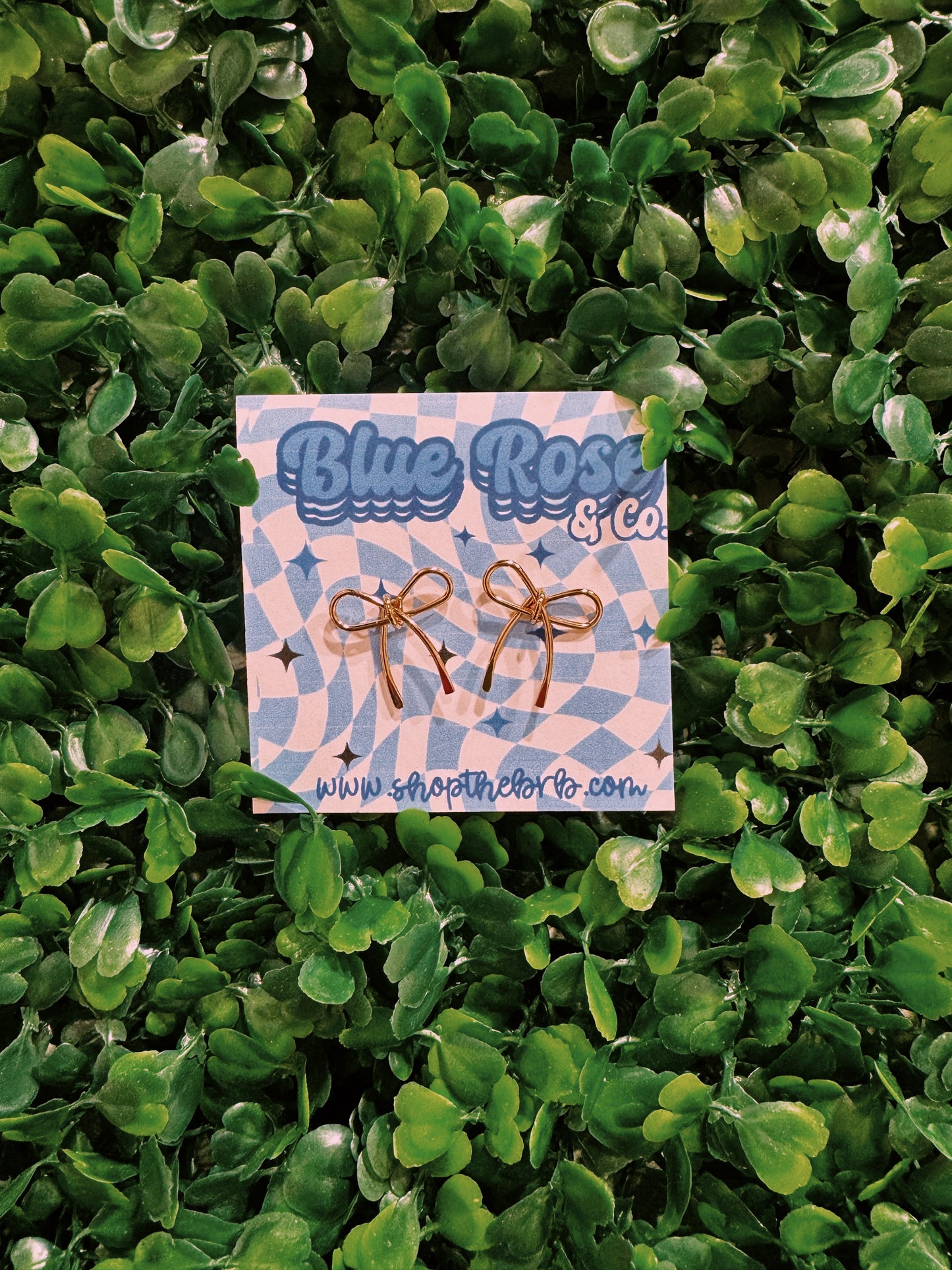 Dainty Gold Bow Earrings