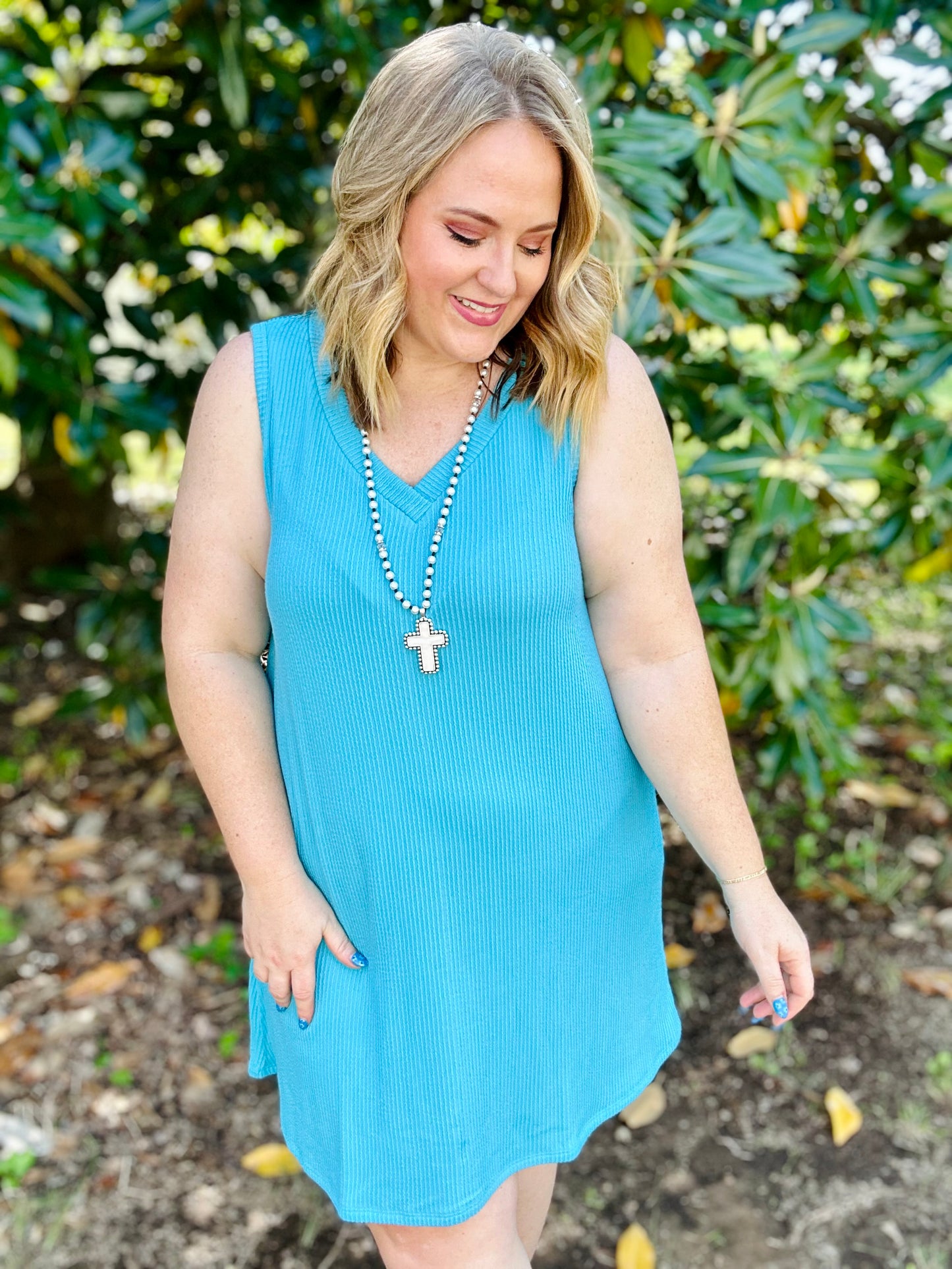 Penny V-Neck Ribbed Dress in Blue