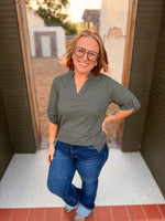 Ribbed Quarter Sleeve Top (Multiple Colors)