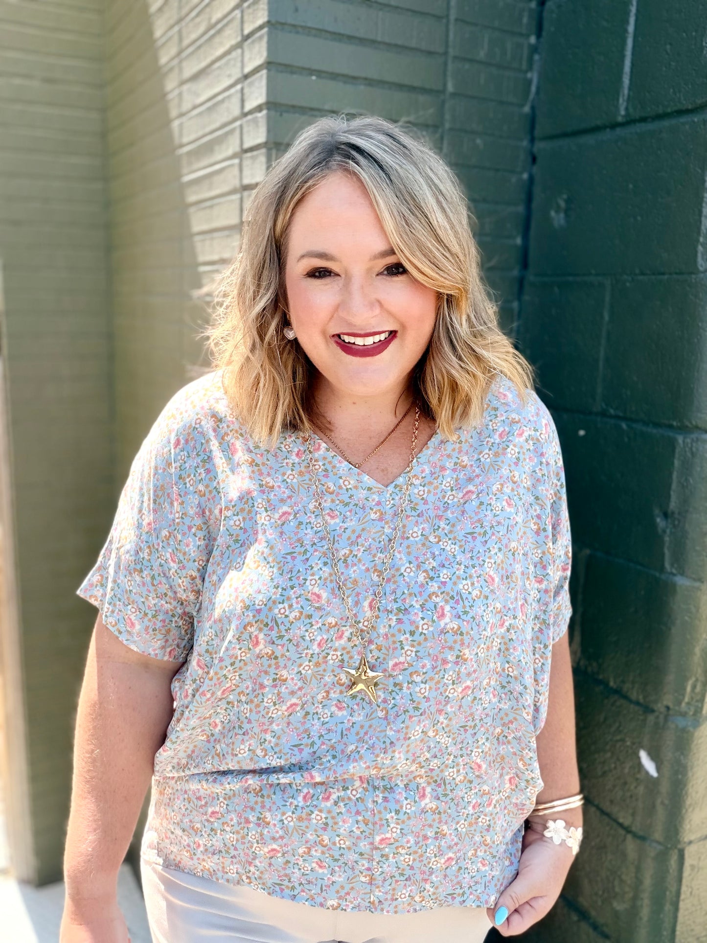Floral Print Oversized V-Neck Top