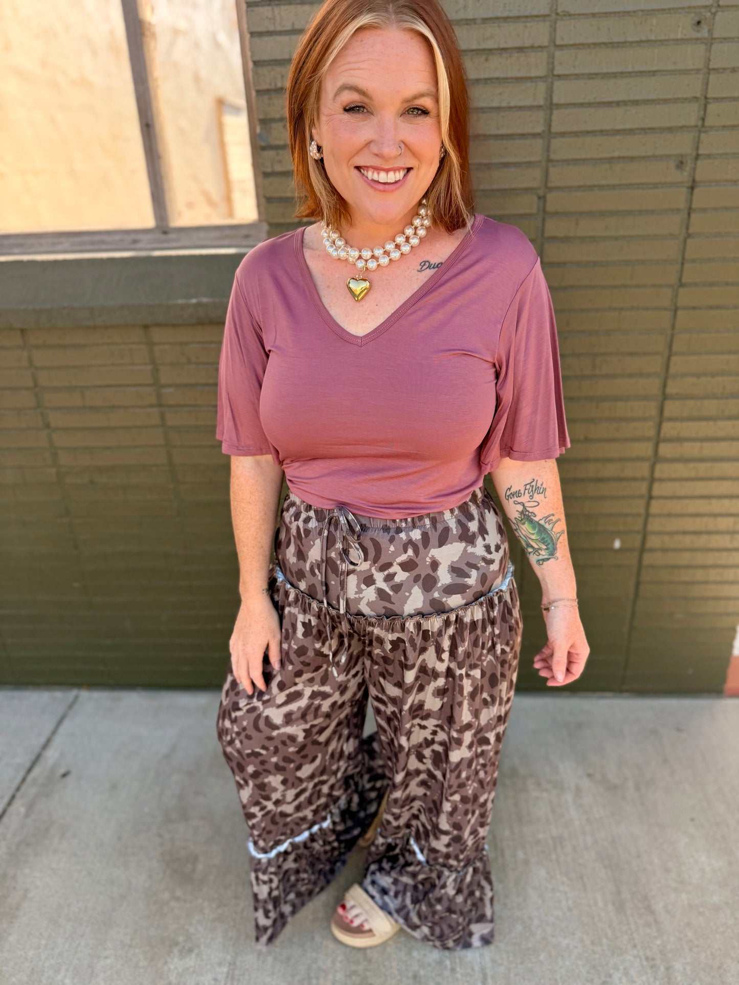 Finley Flutter Sleeve Top in Mauve