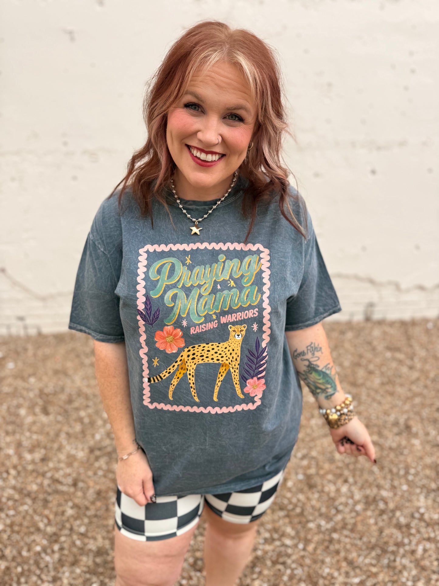 Praying Mama Tee