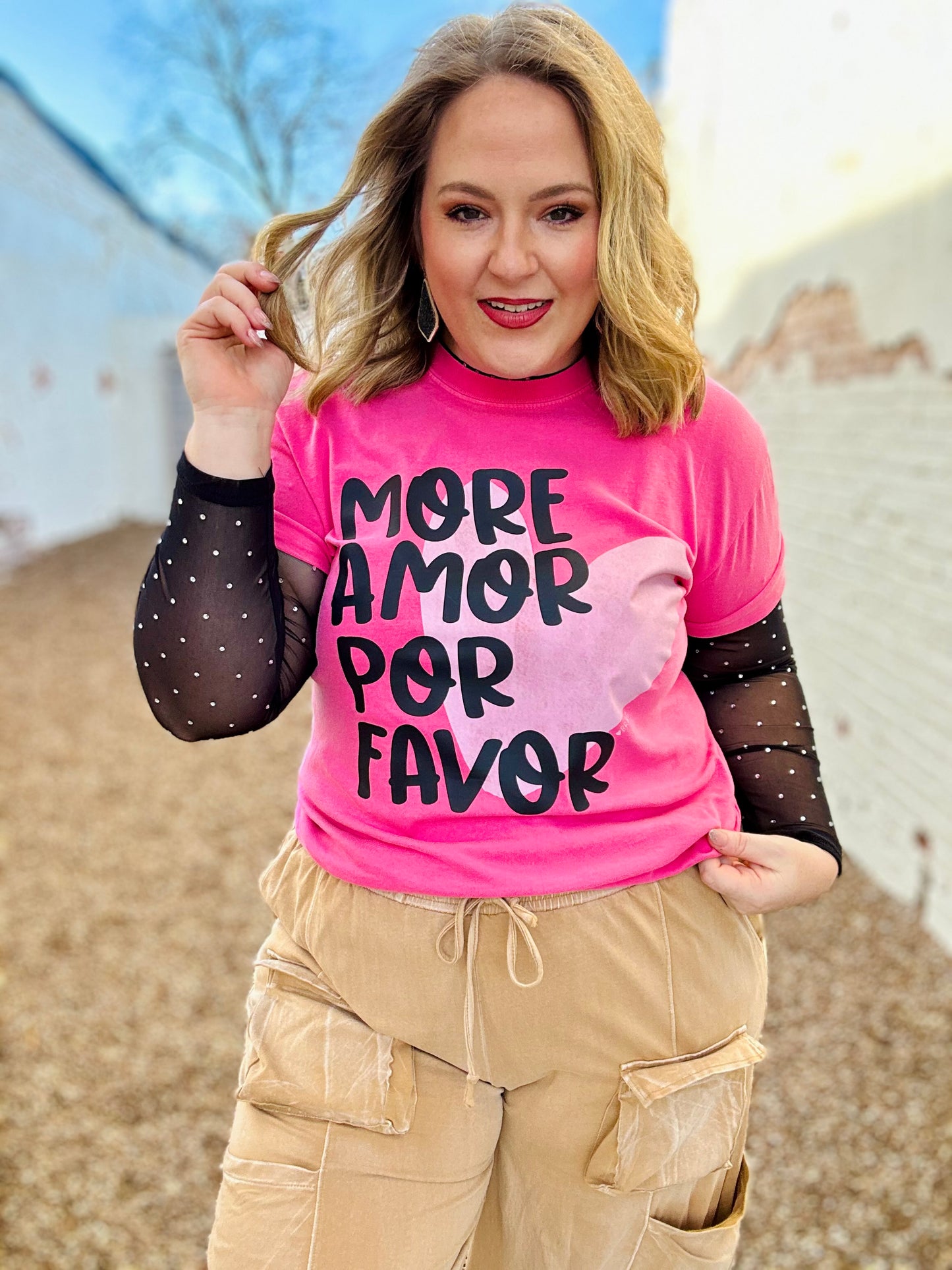 Mor Amor Tee on Comfort Colors