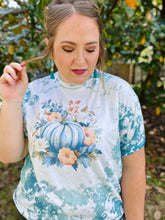 Load image into Gallery viewer, Floral Pumpkin Graphic Tee