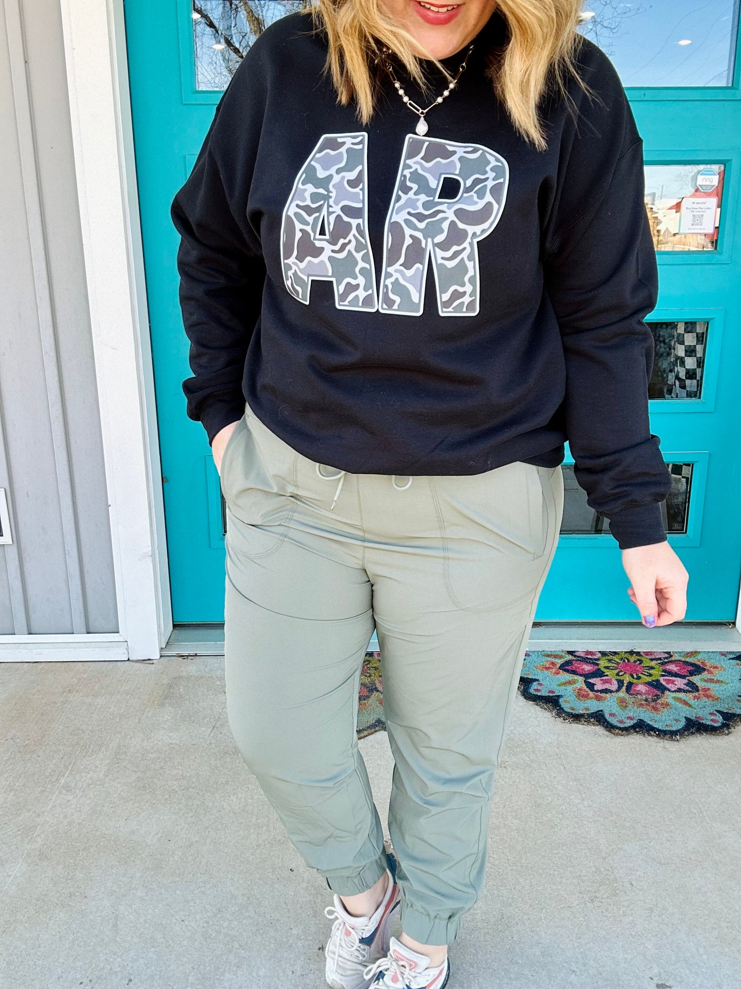 Karli Olive Joggers