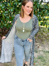 Load image into Gallery viewer, Carson Leopard Cardigan