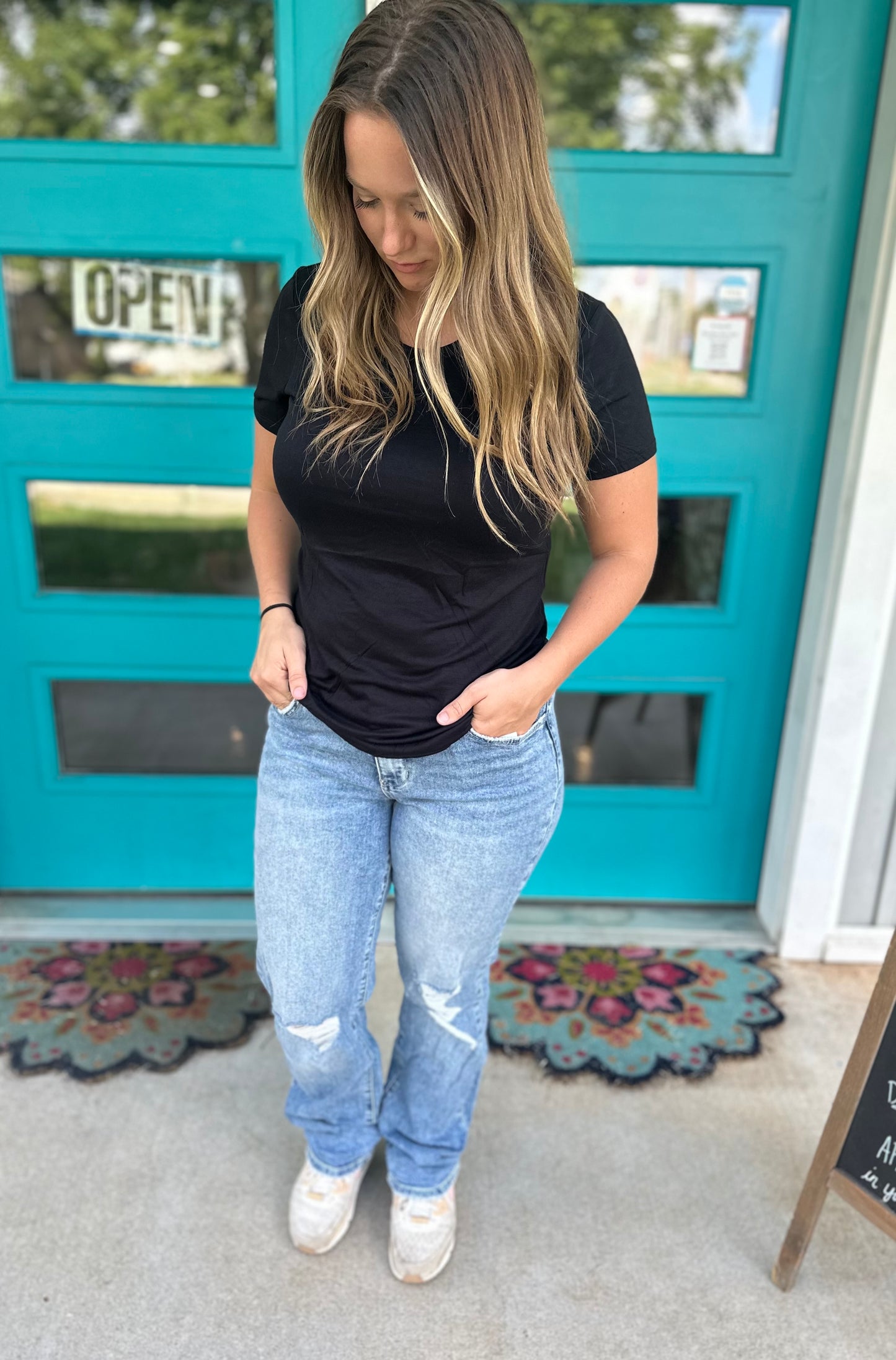 Liv Vervet Straight Jeans