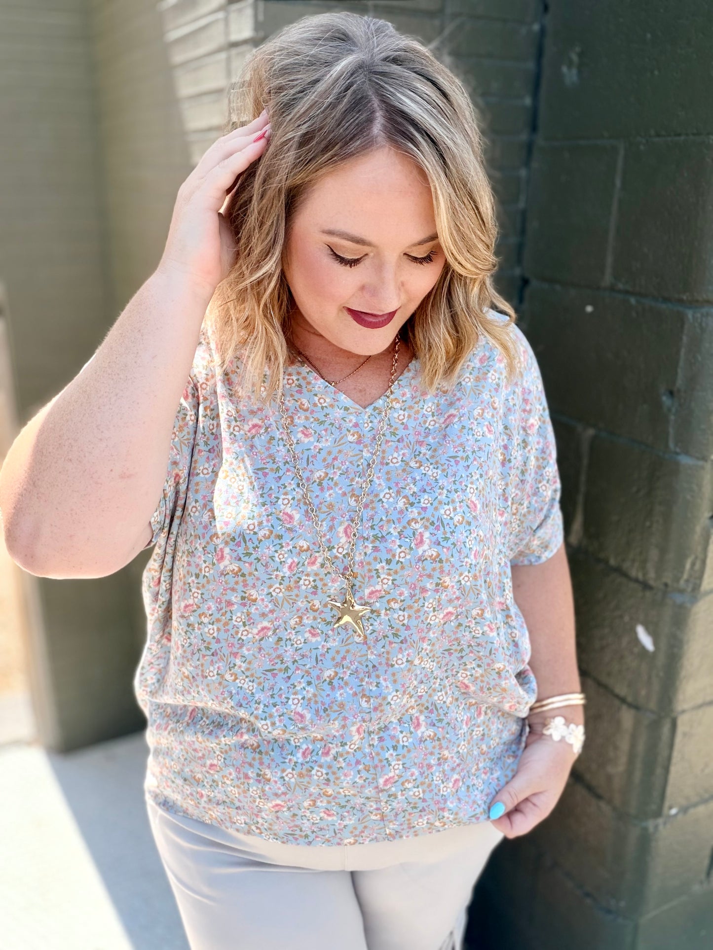 Floral Print Oversized V-Neck Top