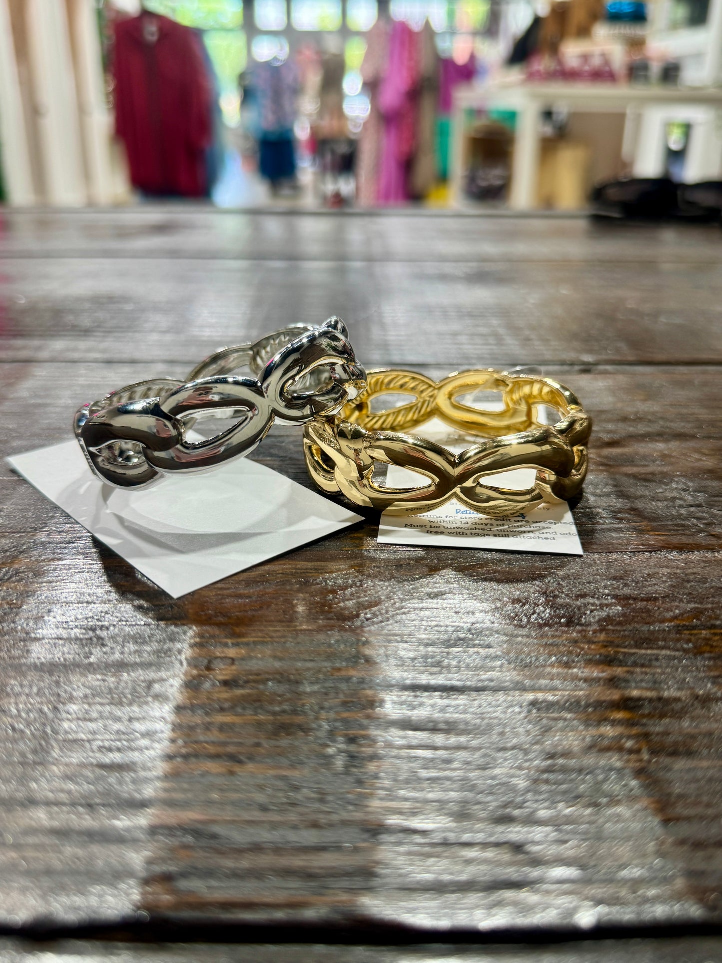 Metal Loop Bracelet (Multiple colors)