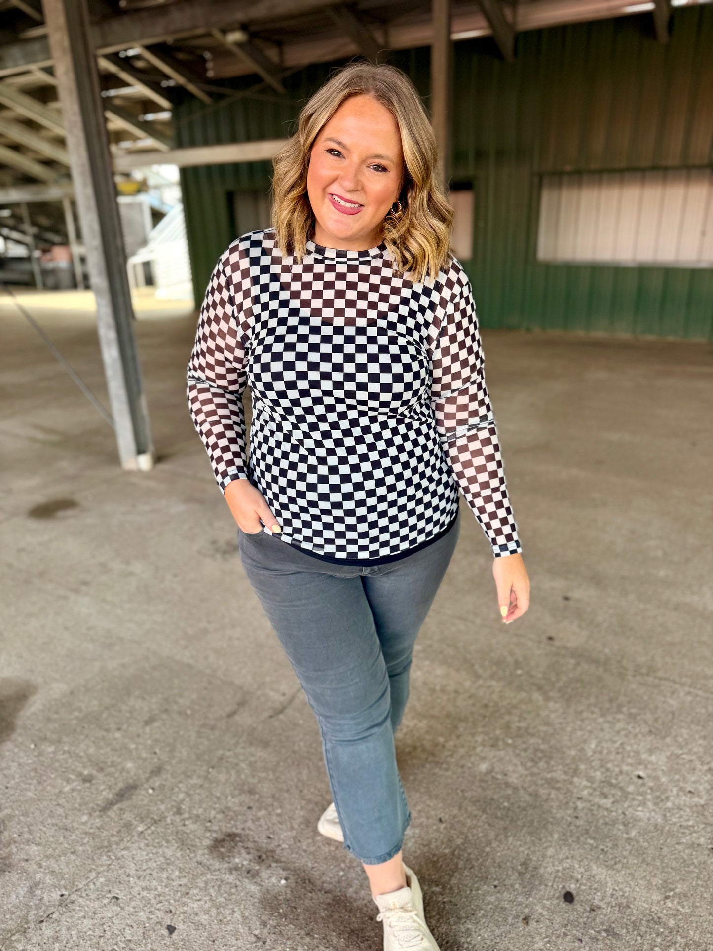 Black and White Checkered Mesh